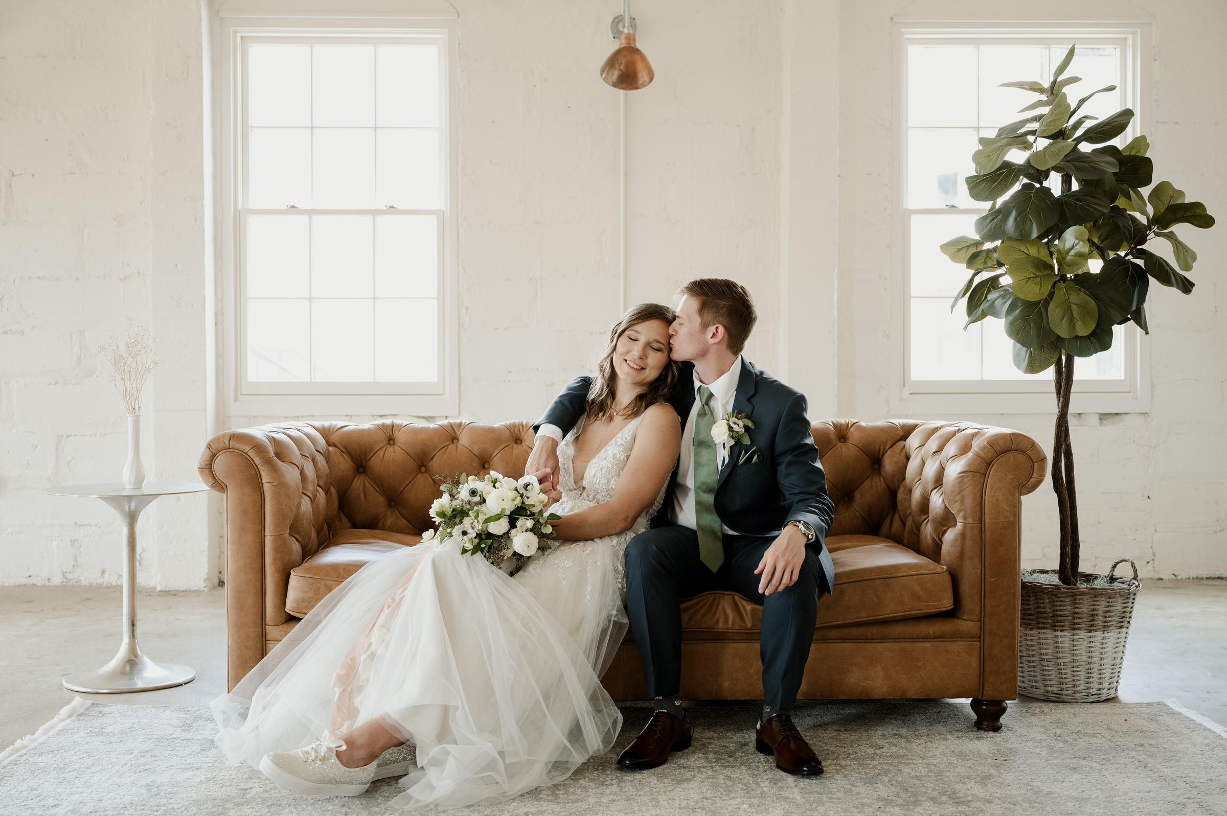 https://authenticcollective.blog/wp-content/uploads/2022/04/Upstairs-Atlanta-Wedding-7.jpg