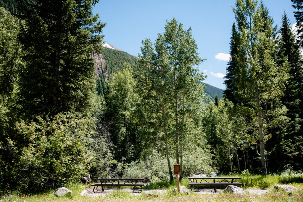 picnic site for a maroon bells wedding reception