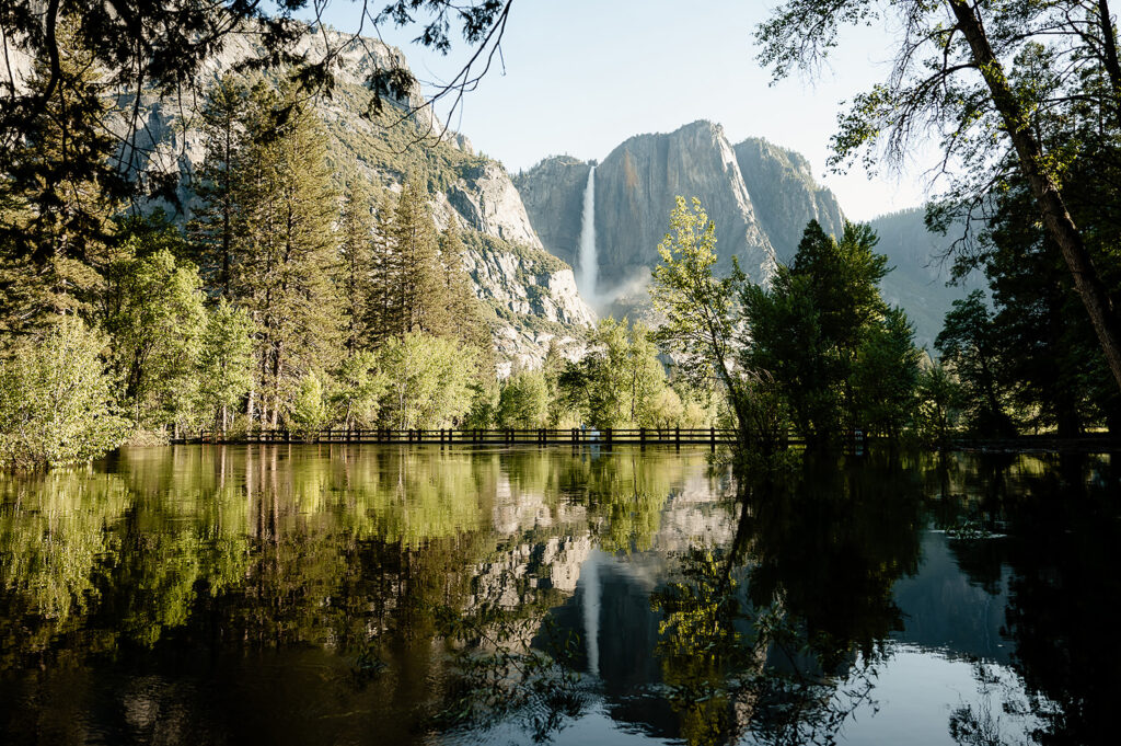 Yosemite wedding venue swinging Bridge