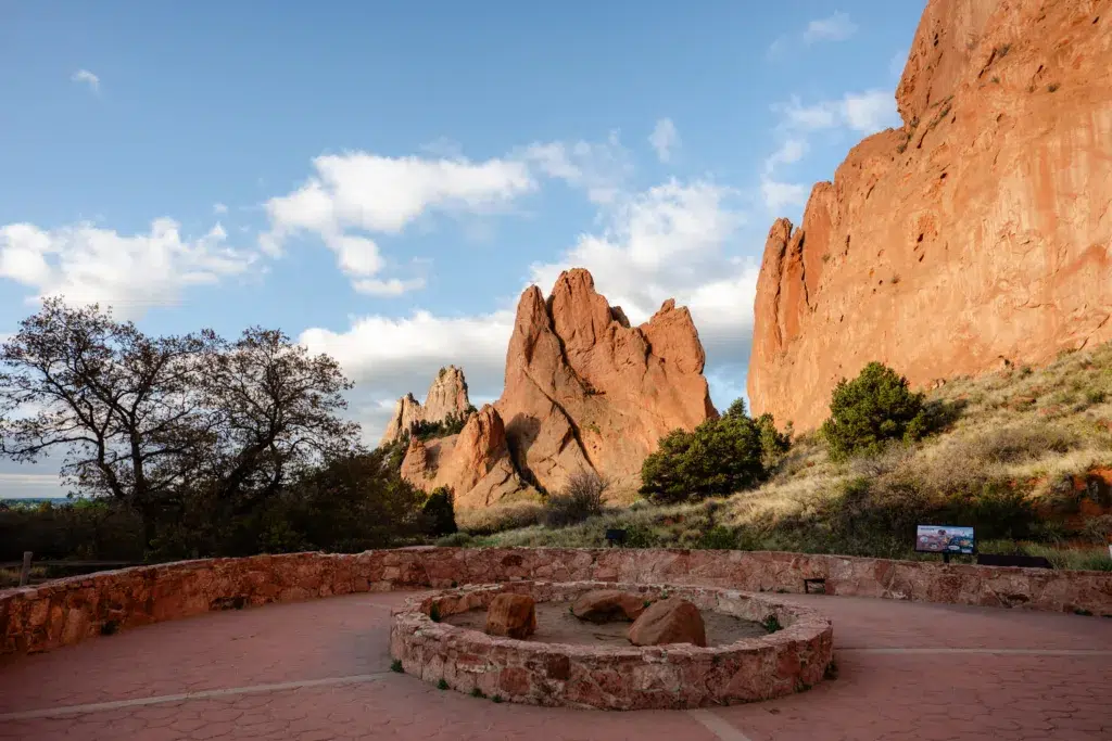 Jaycee Plaza Garden Of The Gods Wedding Ceremony Location
